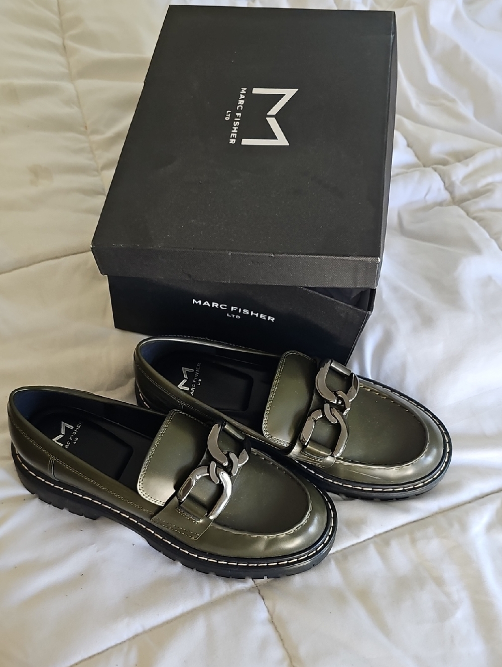 Marc Fisher Olive Green Leather Chain Detail Loafers